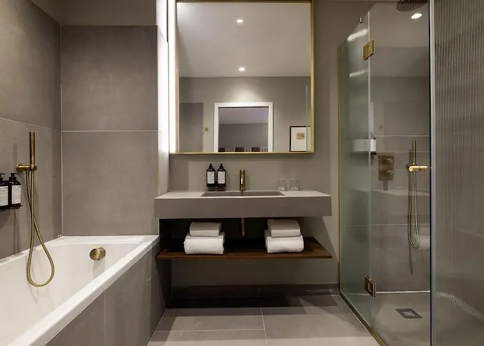 Pilgrim Hotel 4*