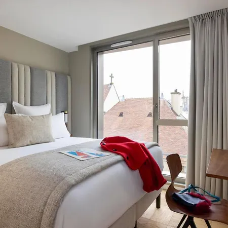 Pilgrim Hotel
