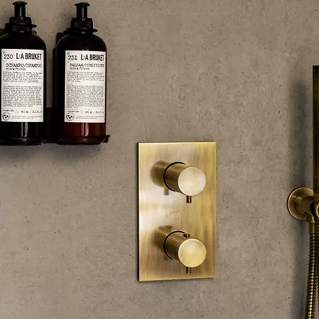 Hotell Pilgrim Paris