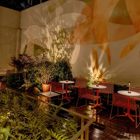 Pilgrim Hotel 4*