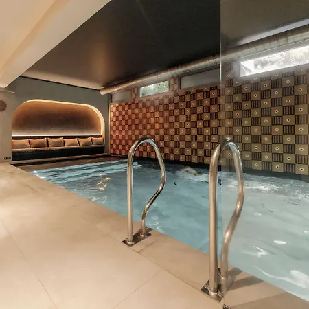 Pilgrim Hotel Paris