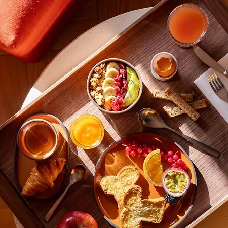 Pilgrim Hotel 4*
