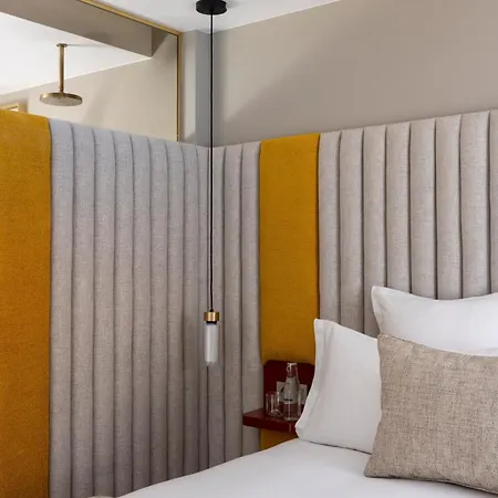 Hotel Pilgrim Paris